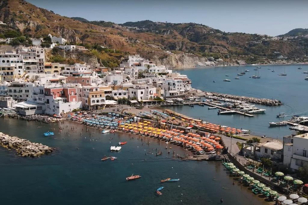 Mare Nostrum - Beachfront House - Sant'Angelo Ischia Extérieur photo